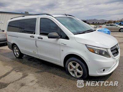 Czwarte zdjęcie samochodu z boku: 2016 MERCEDES-BENZ METRIS VIN:WD4PG2EE3G3113255 - miniatura
