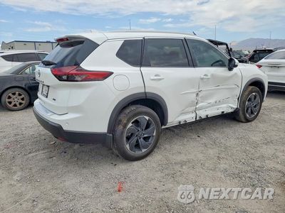 Trzecie zdjęcie samochodu z tyłu: 2025 NISSAN ROGUE SV VIN:JN8BT3BB4SW143053 - miniatura