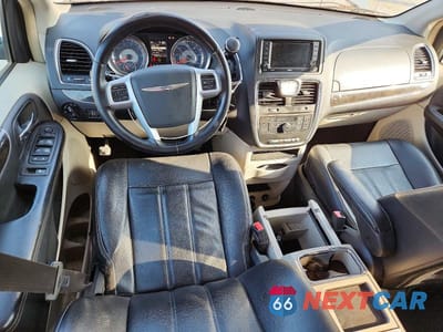Zdjęcie 8 z 13 samochodu: 2013 CHRYSLER TOWN & COUNTRY TOURING VIN:2C4RC1BG9DR692706 - miniatura