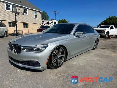 2016 BMW 750 XI WBA7F2C52GG418042 - główne zdjęcie licytacji z USA - miniatura