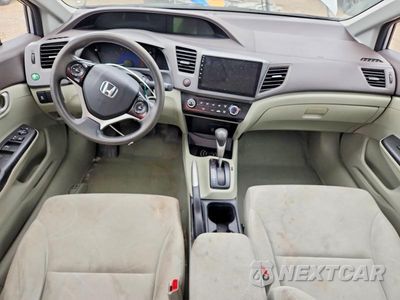 Zdjęcie 8 z 13 samochodu: 2012 HONDA CIVIC LX VIN:19XFB2F59CE055531 - miniatura