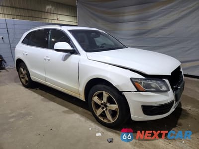 Czwarte zdjęcie samochodu z boku: 2011 AUDI Q5 PREMIUM PLUS VIN:WA1LFAFP0BA074323 - miniatura