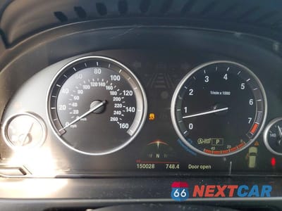 Zdjęcie 9 z 13 samochodu: 2017 BMW X5 XDRIVE35I VIN:5UXKR0C35H0V73863 - miniatura