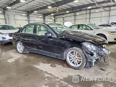 Zdjęcie 6 z 23 samochodu: 2014 MERCEDES-BENZ C 300 4MATIC VIN:WDDGF8AB6ER313008 - miniatura