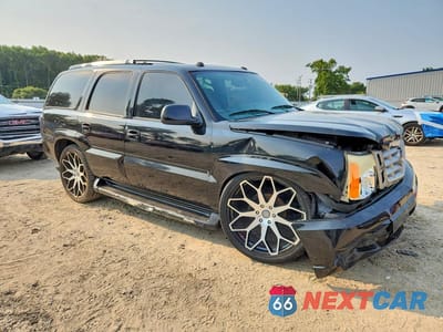 Czwarte zdjęcie samochodu z boku: 2005 CADILLAC ESCALADE VIN:1GYEK63N85R139915 - miniatura
