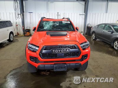Piąte zdjęcie samochodu w środku: 2023 TOYOTA TACOMA TRD PRO VIN:3TYCZ5ANXPT127232 - miniatura