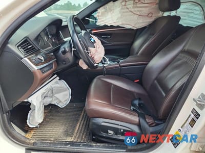 Zdjęcie 7 z 12 samochodu: 2015 BMW 535 XI VIN:WBA5B3C52FD545057 - miniatura