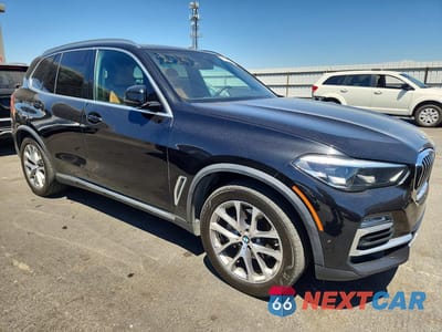 Czwarte zdjęcie samochodu z boku: 2019 BMW X5 XDRIVE40I VIN:5UXCR6C5XKLK88610 - miniatura