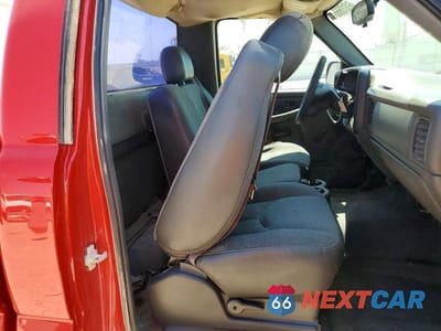 Zdjęcie 10 z 12 samochodu: 2005 CHEVROLET SILVERADO C1500 VIN:1GCEC14X95Z113295 - miniatura