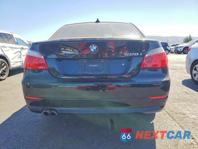 Zdjęcie 6 z 12 samochodu: 2010 BMW 528 I VIN:WBANU5C52AC442631 - miniatura
