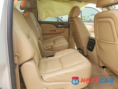 Zdjęcie 11 z 13 samochodu: 2007 GMC YUKON XL K1500 VIN:1GKFK16367J153437 - miniatura