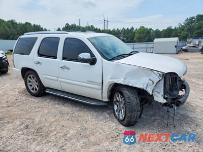 Czwarte zdjęcie samochodu z boku: 2008 GMC YUKON DENALI VIN:1GKFK63818J132848 - miniatura
