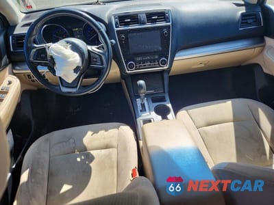 Zdjęcie 8 z 12 samochodu: 2018 SUBARU LEGACY 2.5I PREMIUM VIN:4S3BNAC6XJ3034463 - miniatura