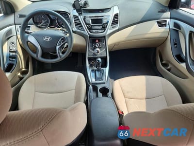 Zdjęcie 8 z 12 samochodu: 2016 HYUNDAI ELANTRA SE VIN:5NPDH4AE5GH746890 - miniatura