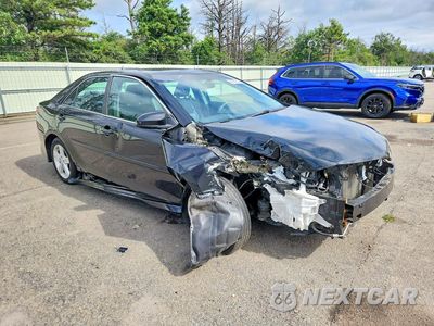 Czwarte zdjęcie samochodu z boku: 2014 TOYOTA CAMRY SE VIN:4T1BF1FK8EU383090 - miniatura