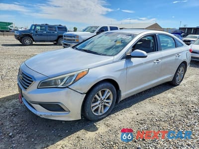 2016 HYUNDAI SONATA SE 5NPE24AF9GH301518 - główne zdjęcie licytacji z USA - miniatura