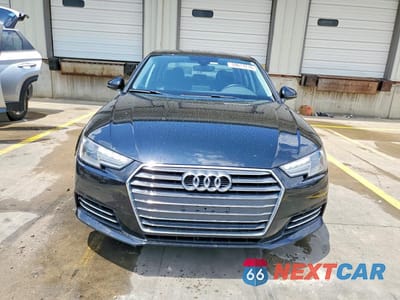 Piąte zdjęcie samochodu w środku: 2017 AUDI A4 ULTRA PREMIUM VIN:WAUGMAF43HN031967 - miniatura
