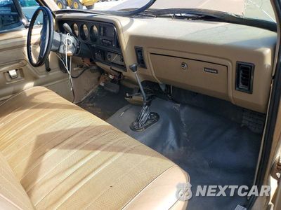 Zdjęcie 8 z 13 samochodu: 1991 DODGE W-SERIES W150 VIN:1B7HM16YXMS260099 - miniatura