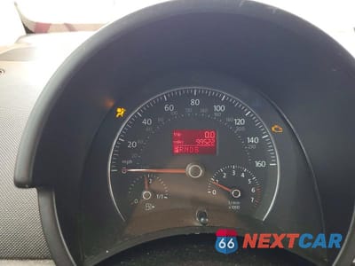 Zdjęcie 9 z 12 samochodu: 2006 VOLKSWAGEN NEW BEETLE CONVERTIBLE OPTION PACKAGE 2 VIN:3VWSF31YX6M323696 - miniatura