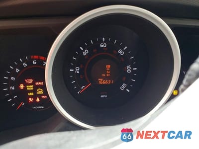 Zdjęcie 9 z 13 samochodu: 2012 TOYOTA 4RUNNER LIMITED VIN:JTEZU5JR8C5035328 - miniatura