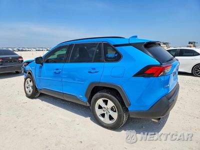 Drugie zdjęcie samochodu z przodu: 2021 TOYOTA RAV4 XLE VIN:4T3RWRFV0MU043624 - miniatura