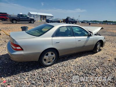 Trzecie zdjęcie samochodu z tyłu: 2001 LEXUS ES 300 VIN:JT8BF28G210319971 - miniatura