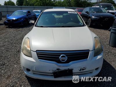 Piąte zdjęcie samochodu w środku: 2009 NISSAN ALTIMA S VIN:1N4AL21EX9N492107 - miniatura