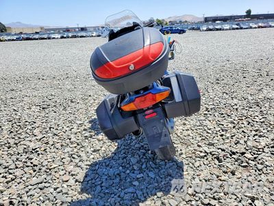Czwarte zdjęcie samochodu z boku: 2004 BMW R1150 RT VIN:WB10499A14ZE94181 - miniatura