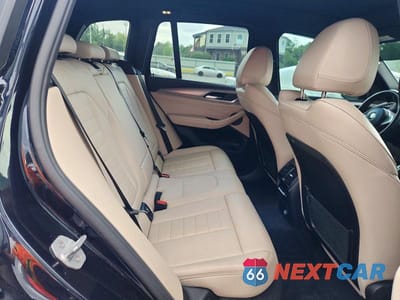 Zdjęcie 11 z 14 samochodu: 2019 BMW X3 XDRIVEM40I VIN:5UXTS3C50K0Z05758 - miniatura