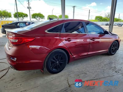Trzecie zdjęcie samochodu z tyłu: 2015 HYUNDAI SONATA SE VIN:5NPE24AF1FH175010 - miniatura