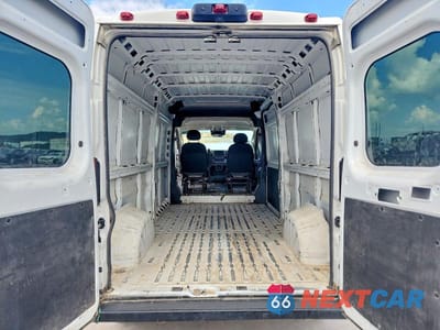 Zdjęcie 10 z 13 samochodu: 2023 RAM PROMASTER - DELIVERY VAN VIN:3C6LRVDG9PE606011 - miniatura