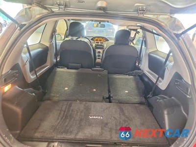 Zdjęcie 10 z 12 samochodu: 2010 TOYOTA YARIS BASE VIN:JTDJT4K38A5279213 - miniatura