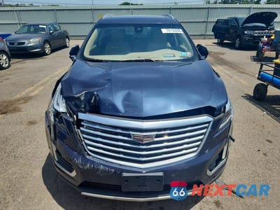 Piąte zdjęcie samochodu w środku: 2018 CADILLAC XT5 PLATINUM VIN:1GYKNGRS0JZ218194 - miniatura