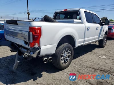 Trzecie zdjęcie samochodu z tyłu: 2017 FORD F250 SUPER DUTY VIN:1FT7W2BT4HEB93543 - miniatura