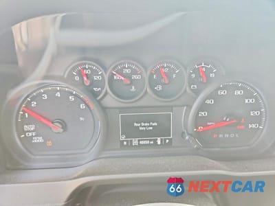 Zdjęcie 9 z 12 samochodu: 2021 CHEVROLET SILVERADO K1500 CUSTOM VIN:1GCPYBEK1MZ345410 - miniatura