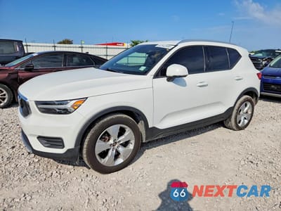 2020 VOLVO XC40 T4 MOMENTUM YV4AC2HK5L2278170 - główne zdjęcie licytacji z USA - miniatura
