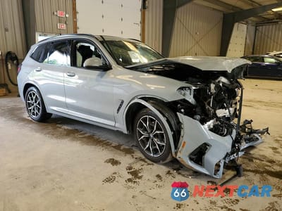 Czwarte zdjęcie samochodu z boku: 2022 BMW X3 XDRIVE30I VIN:5UX53DP02N9J32026 - miniatura