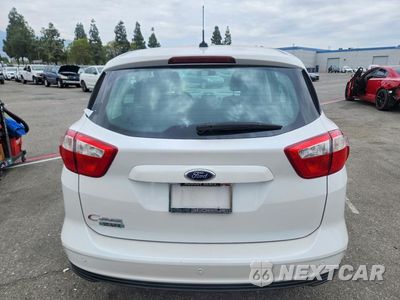 Zdjęcie 6 z 12 samochodu: 2016 FORD C-MAX PREMIUM SEL VIN:1FADP5CUXGL108374 - miniatura