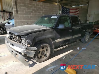 2005 CHEVROLET SILVERADO K1500 2GCEK13T551257288 - główne zdjęcie licytacji z USA - miniatura