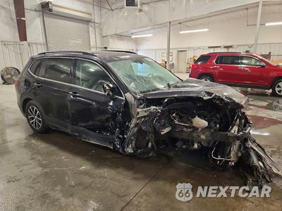 Czwarte zdjęcie samochodu z boku: 2019 VOLKSWAGEN TIGUAN SE VIN:3VV2B7AX7KM200849 - miniatura