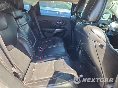 Zdjęcie 11 z 14 samochodu: 2019 JEEP CHEROKEE LATITUDE PLUS VIN:1C4PJLLB9KD265781 - miniatura