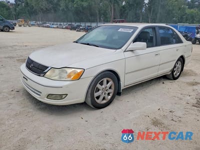 2002 TOYOTA AVALON XLS 4T1BF28B32U245777 - główne zdjęcie licytacji z USA - miniatura