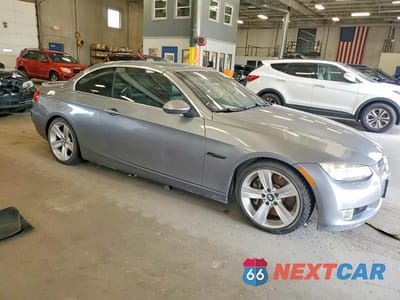 Czwarte zdjęcie samochodu z boku: 2007 BMW 335 I VIN:WBAWL73547PX46256 - miniatura