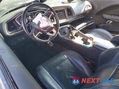 Zdjęcie 8 z 13 samochodu: 2016 DODGE CHALLENGER R/T VIN:2C3CDZBT3GH101864 - miniatura