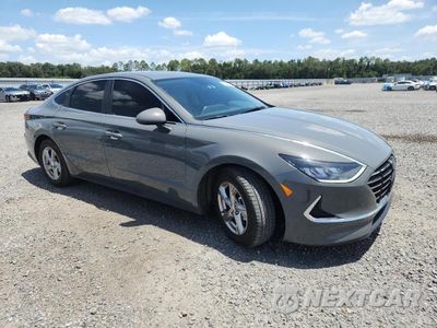 Czwarte zdjęcie samochodu z boku: 2021 HYUNDAI SONATA SE VIN:5NPEG4JA0MH115433 - miniatura