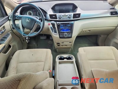 Zdjęcie 8 z 13 samochodu: 2016 HONDA ODYSSEY SE VIN:5FNRL5H30GB151295 - miniatura