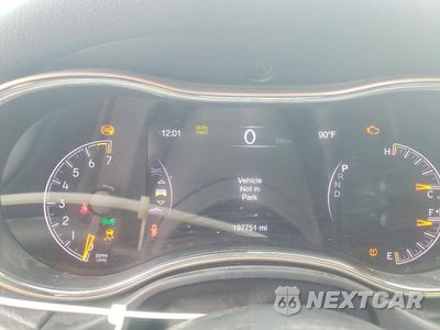 Zdjęcie 9 z 12 samochodu: 2016 JEEP GRAND CHEROKEE LIMITED VIN:1C4RJFBG4GC307830 - miniatura
