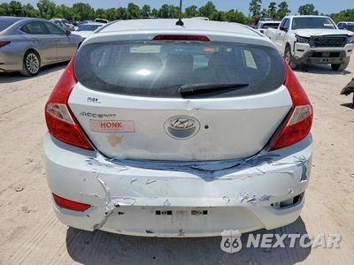 Zdjęcie 6 z 12 samochodu: 2016 HYUNDAI ACCENT SE VIN:KMHCT5AE5GU285739 - miniatura