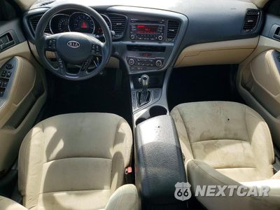 Zdjęcie 8 z 12 samochodu: 2012 KIA OPTIMA LX VIN:5XXGM4A74CG056676 - miniatura