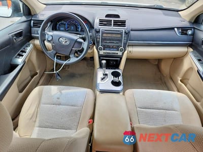 Zdjęcie 8 z 12 samochodu: 2012 TOYOTA CAMRY HYBRID LE VIN:4T1BD1FK9CU062078 - miniatura